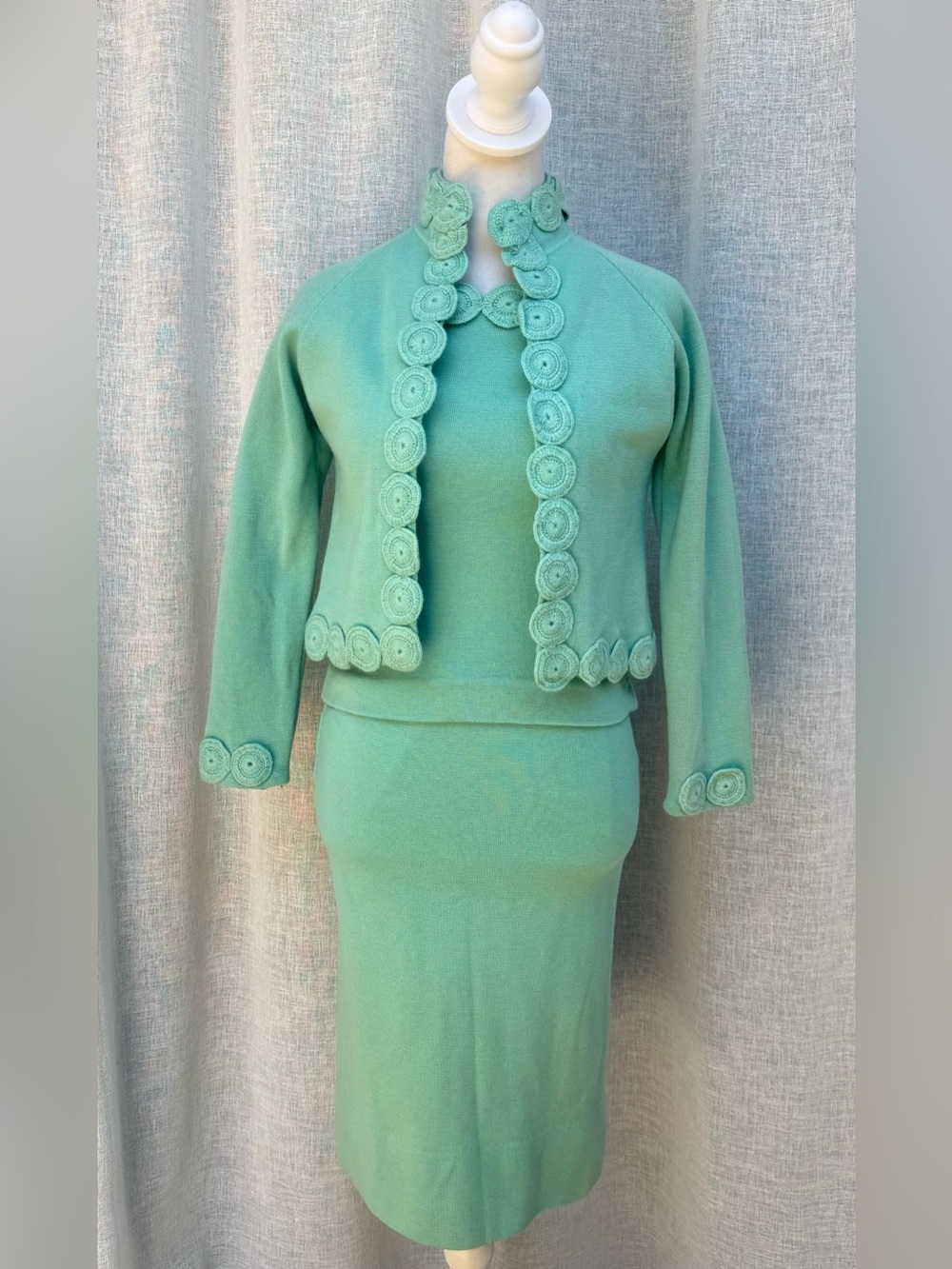 1940 turquoise knitted crochet three piece set  top jacket and a skirt, size XS